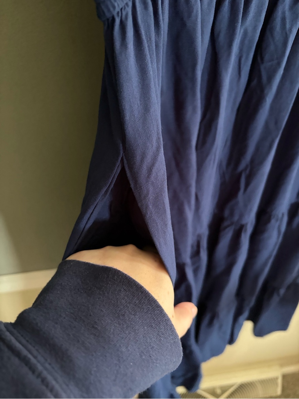 Knox Rose Maxi Dress Navy Blue V-Neck Tiered Flutter Sleeve Pockets Boho Teacher - Picture 4 of 9